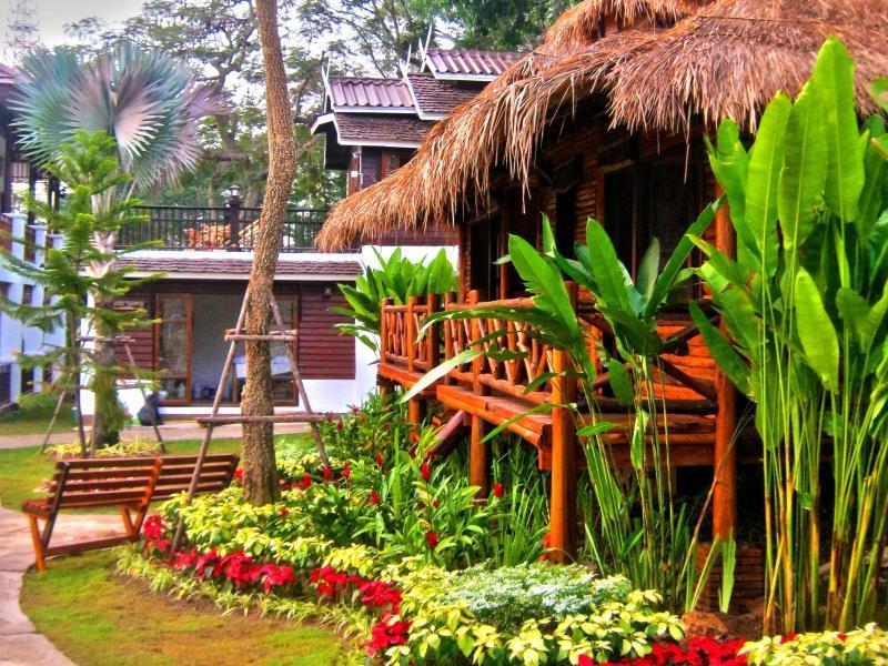 Gin'S Maekhong View Hotel Chiang Saen Buitenkant foto