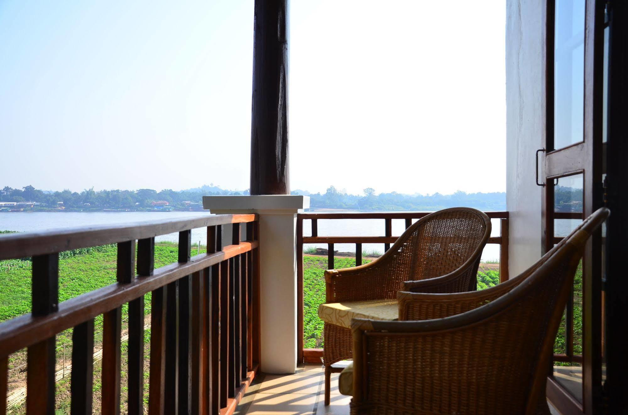 Gin'S Maekhong View Hotel Chiang Saen Buitenkant foto